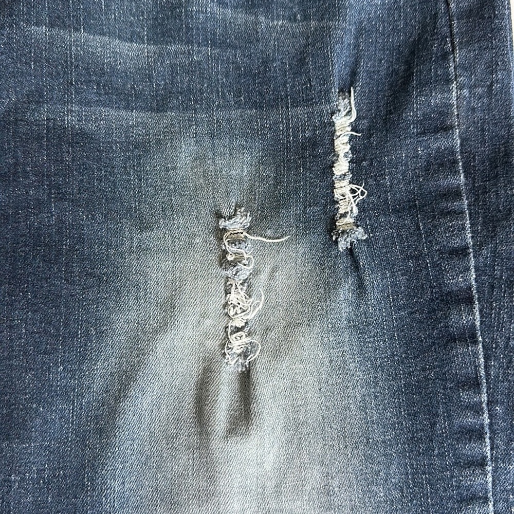 Jeans - Picture 3 of 5